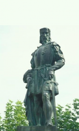 Estatua Pedro Navarro Conde Oliveto